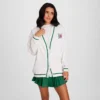 Casaco Country Club, C Logo floral bordado