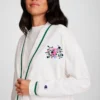Casaco Country Club, C Logo floral bordado