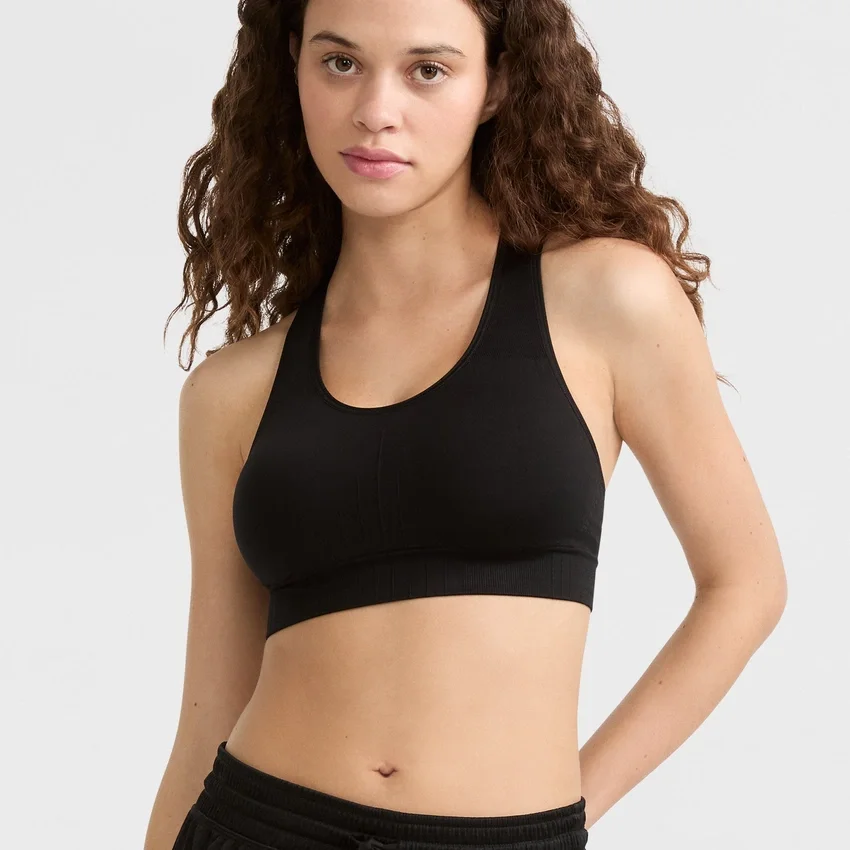 Sutiã desportivo sem costuras com costas em estilo racerback