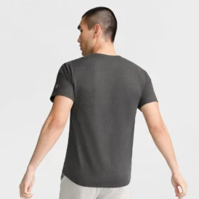 T-shirt clássica, C Logo