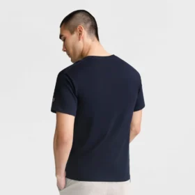 T-shirt clássica, C Logo
