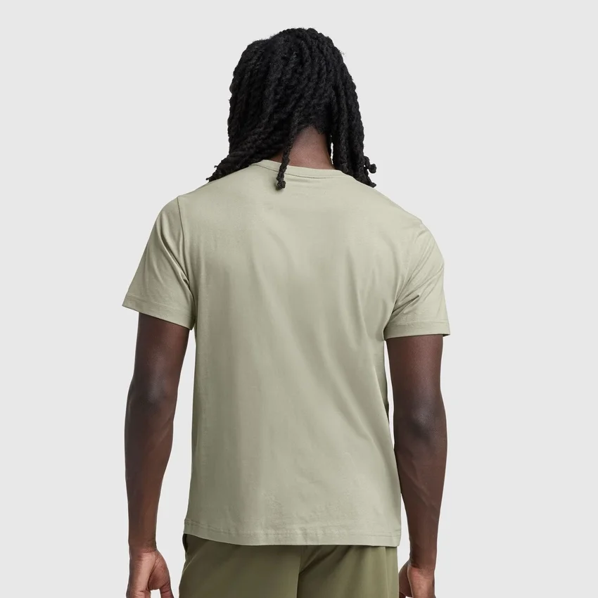 T-shirt clássica, C Logo