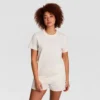 T-shirt clássica, logótipo tonal no lado esquerdo do peito