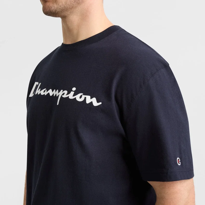 T-shirt com grafismo clássico, Script Logo – Tamanhos grandes e altos
