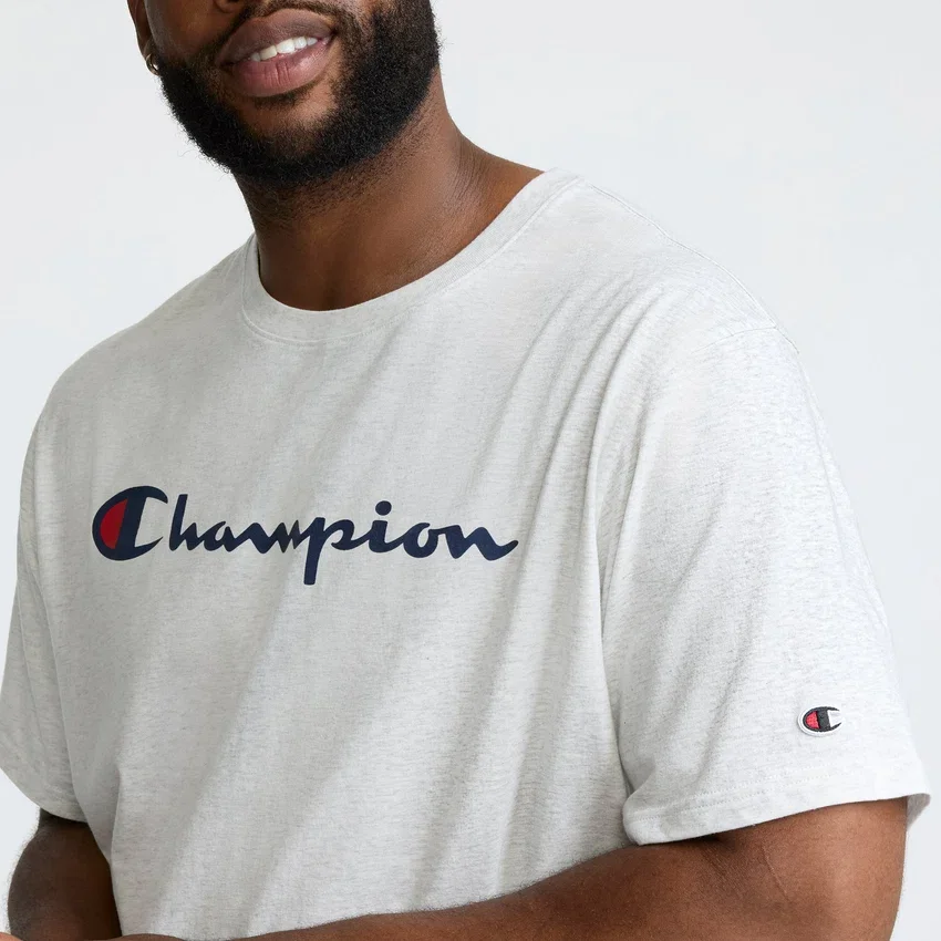 T-shirt com grafismo clássico, Script Logo – Tamanhos grandes e altos